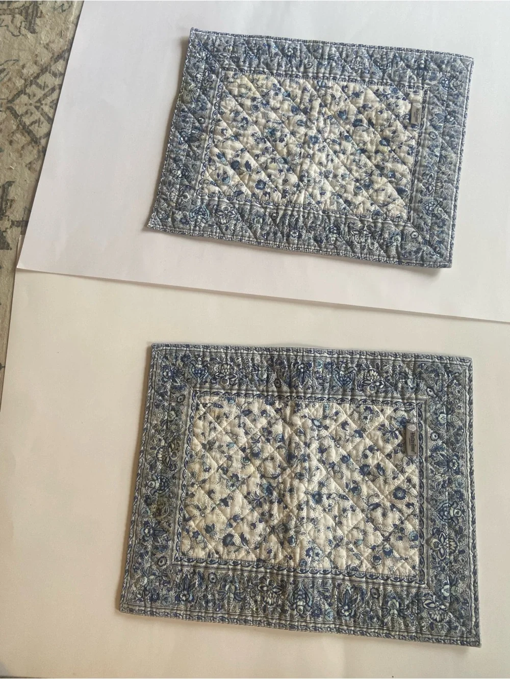Valdrôme Provençal 4 Placements in Blue Floral Quilted Placemat’s.
